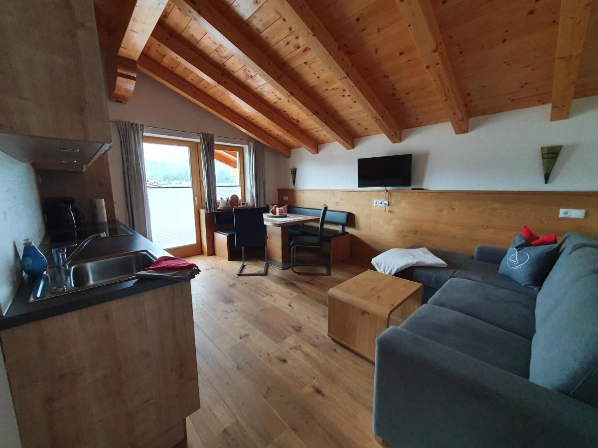 Dorfjuwel Alpbachtal Apartman Reith im Alpbachtal Szoba fotó